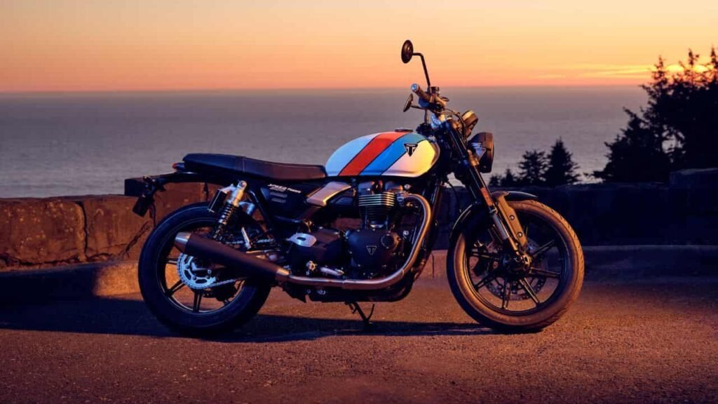 ट्राइंफ Speed Twin 900