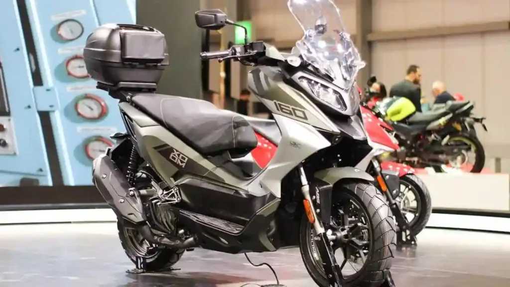 हीरो Xoom 160
